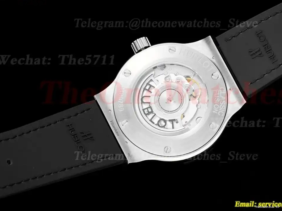 A1110 White 42mm Stk SS Classic APSF Fusion LE 0610